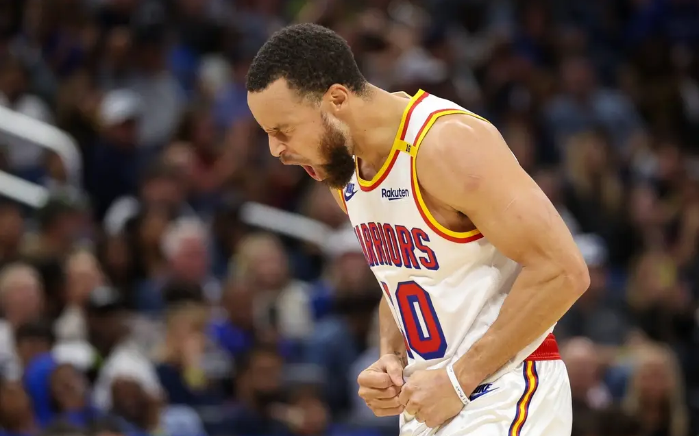 魔术血洗勇士B队，贝弗利送出助攻