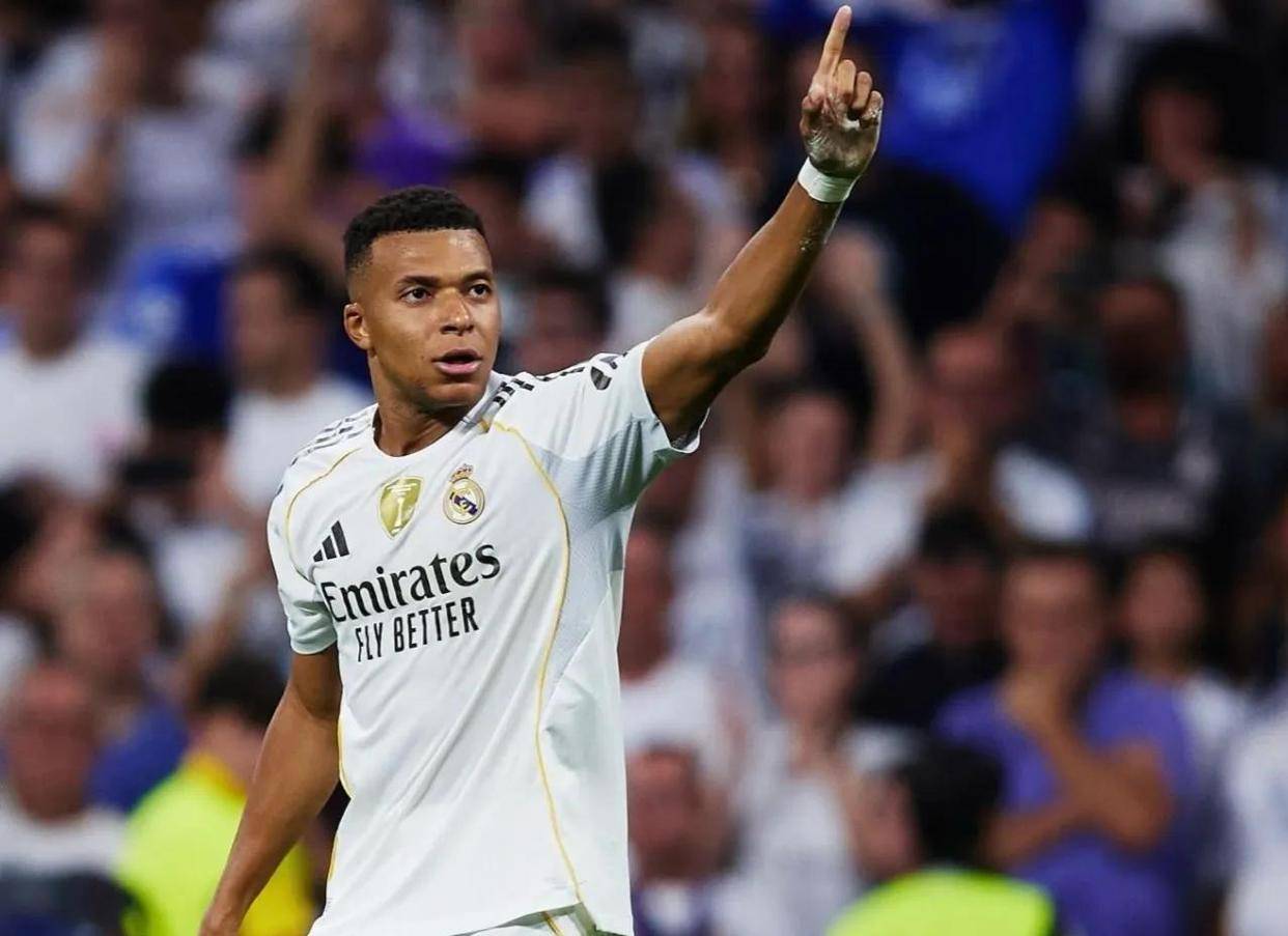 关于皇马鏖战瑞典，萨内统治全场的信息