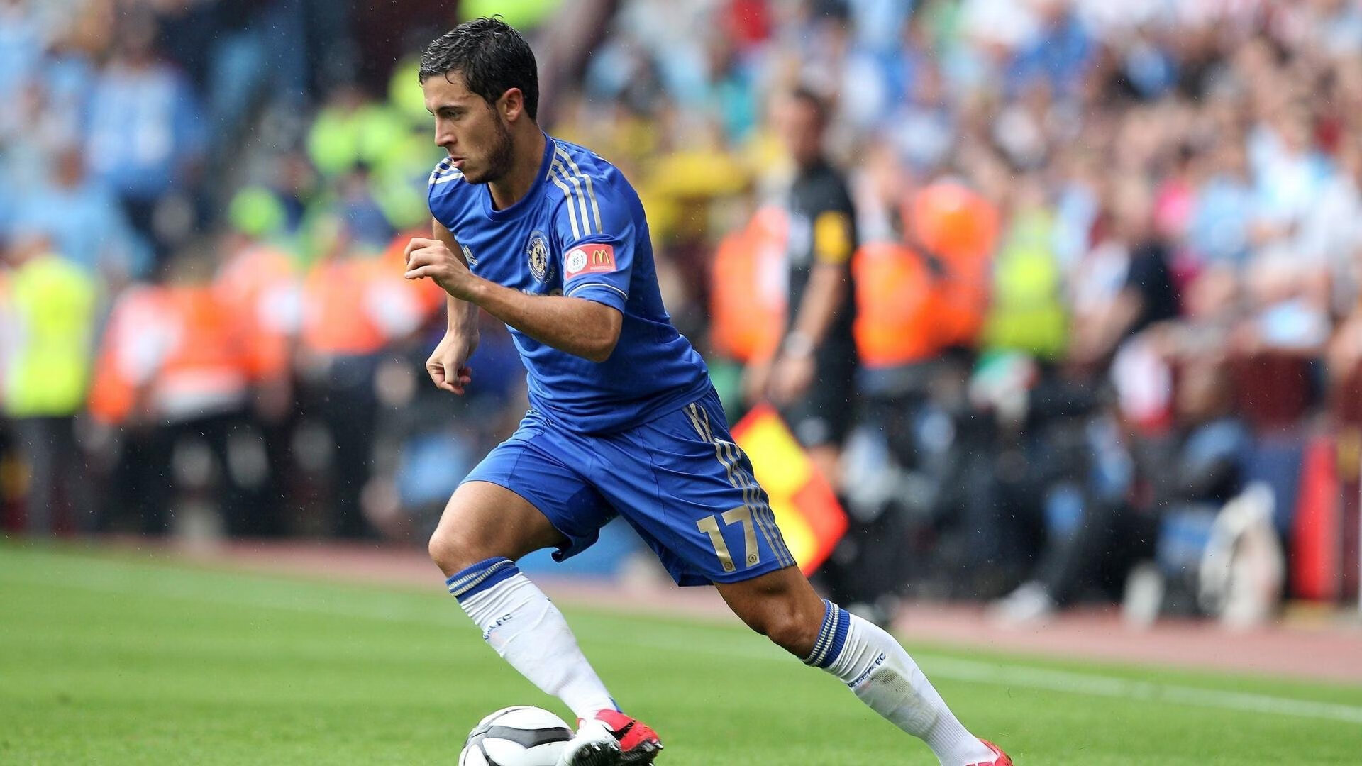 东决关键战焦点战，玻利维亚冲垮阿森纳